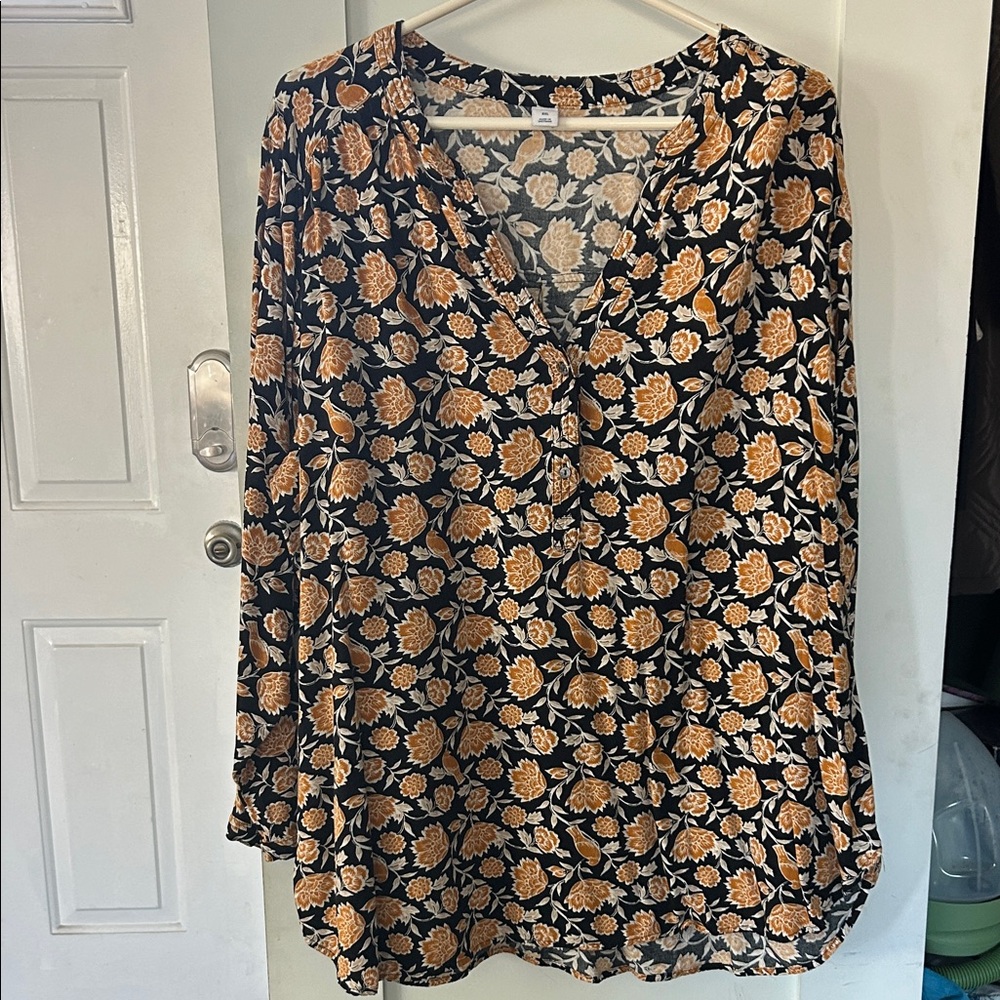 Old Navy Black and Gold Floral Blouse
